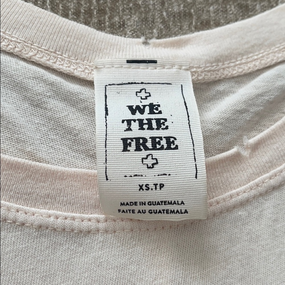 Free People Basic Flowy tank - Picture 2 of 2